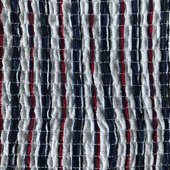 DYNAMITE Stretchy Shoulderless Striped White Crop Top - Picture 5 of 6